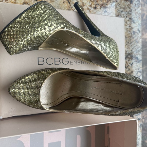 BCBGeneration Shoes - BCBGeneration Gold Heels High Stiletto & Glittery Texture - NEW in box Size 6.5